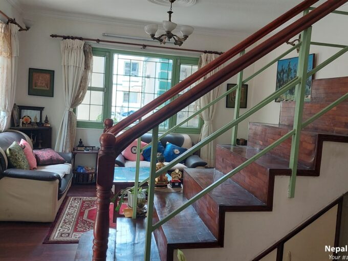 Beautiful house for sale at Golfutar