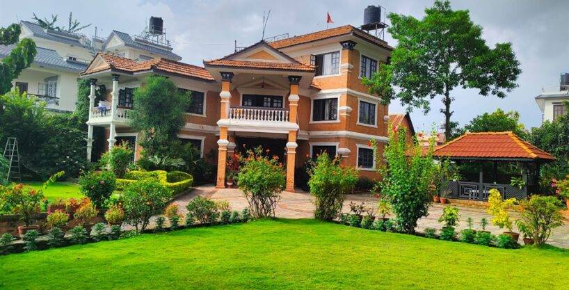 3 Ropani Villa in Dhapasi